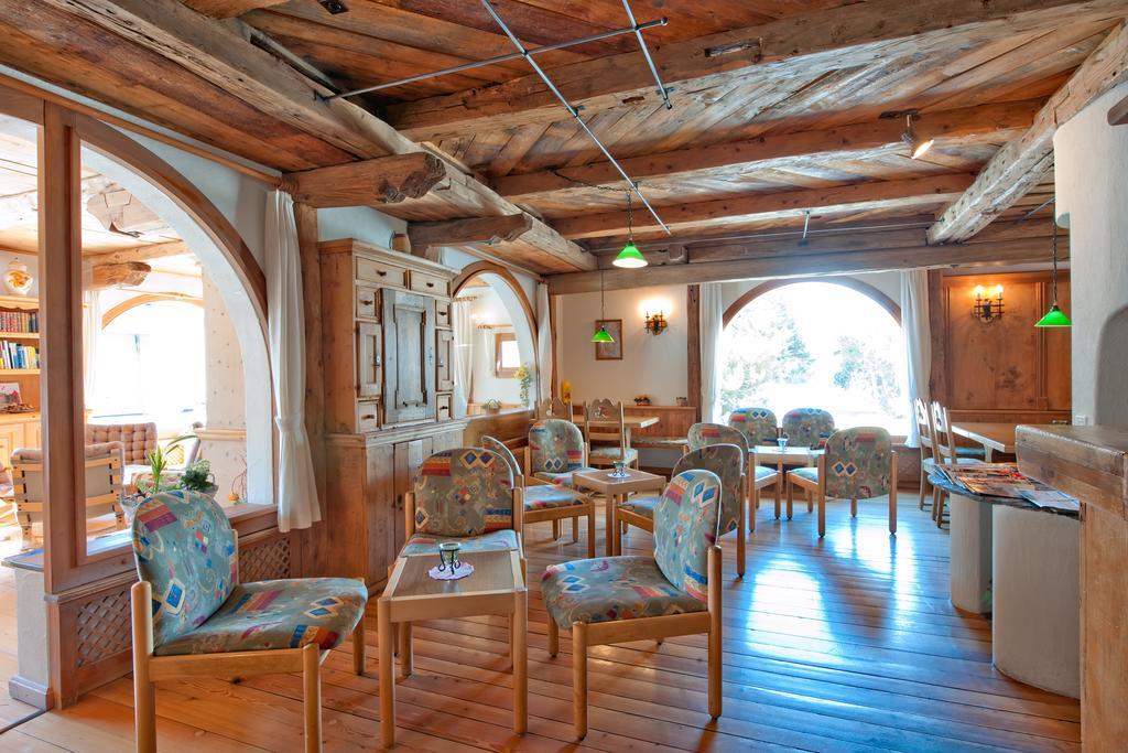 Hotel Chesa Grischa Sils Baselgia Exterior photo