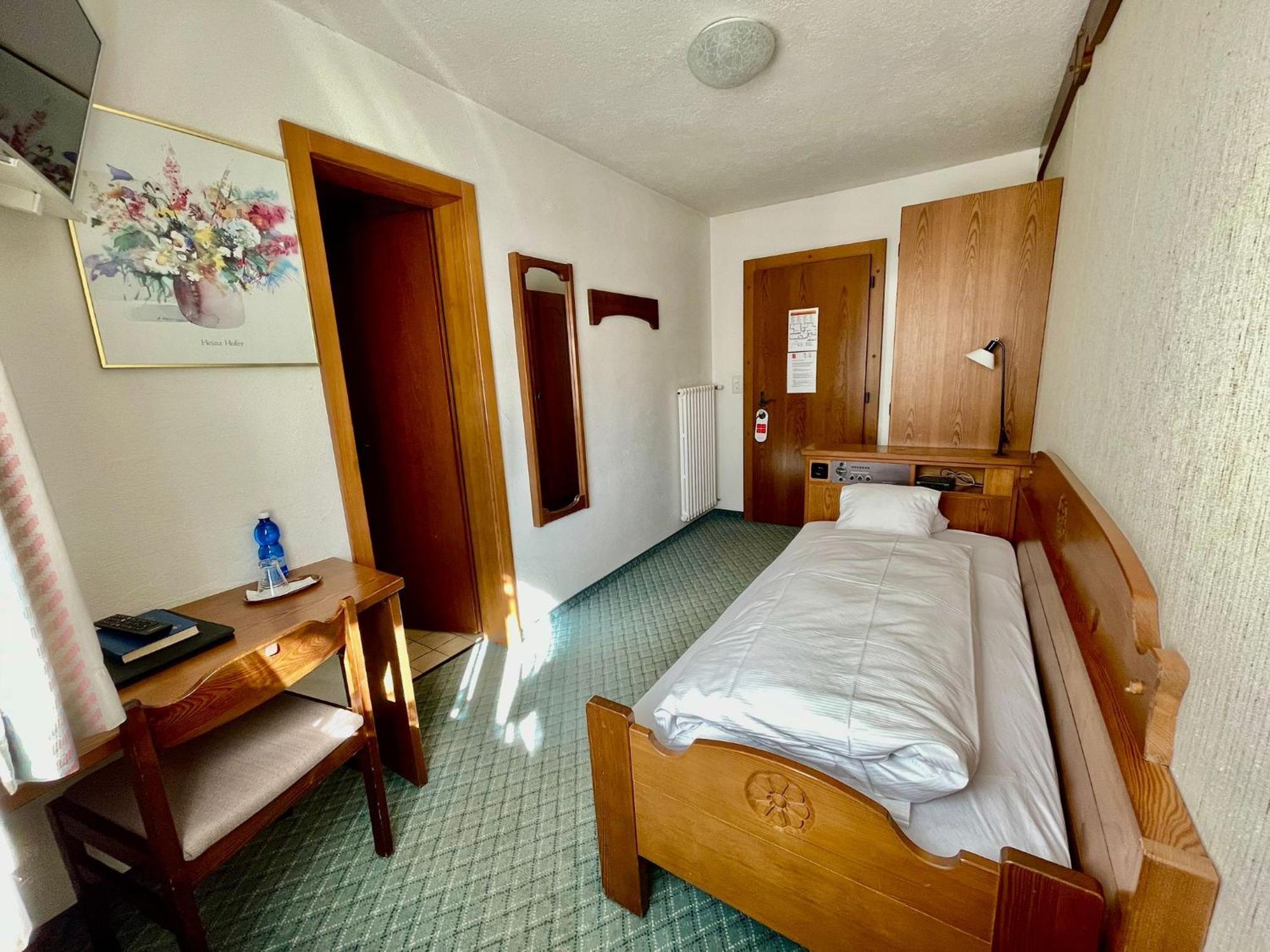 Hotel Chesa Grischa Sils Baselgia Exterior photo